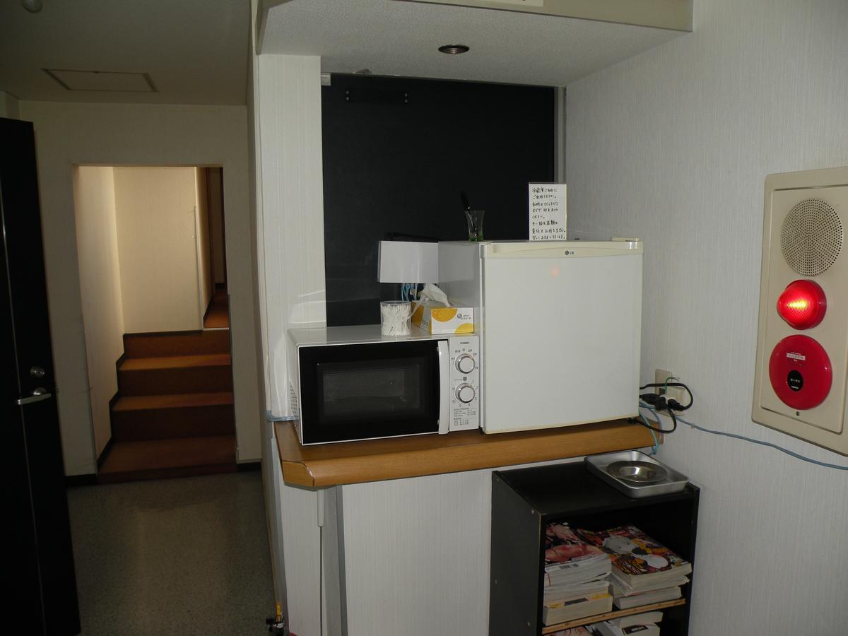 Business Hotel Minshuku Minato Токусіма Екстер'єр фото