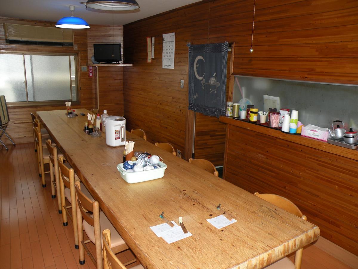 Business Hotel Minshuku Minato Токусіма Екстер'єр фото